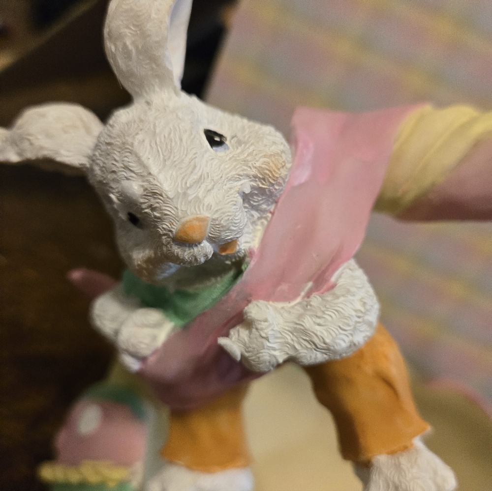 Colorful Easter Candy Basket Decor - Picture 4 of 11